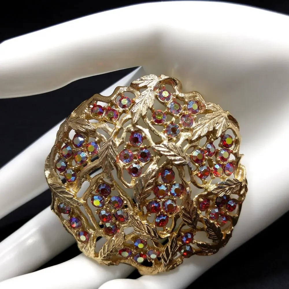 Sarah Coventry Red AB Rhinestone Gold Leaf Brooch 1960s Signed 2.25" - Picture 10 of 10